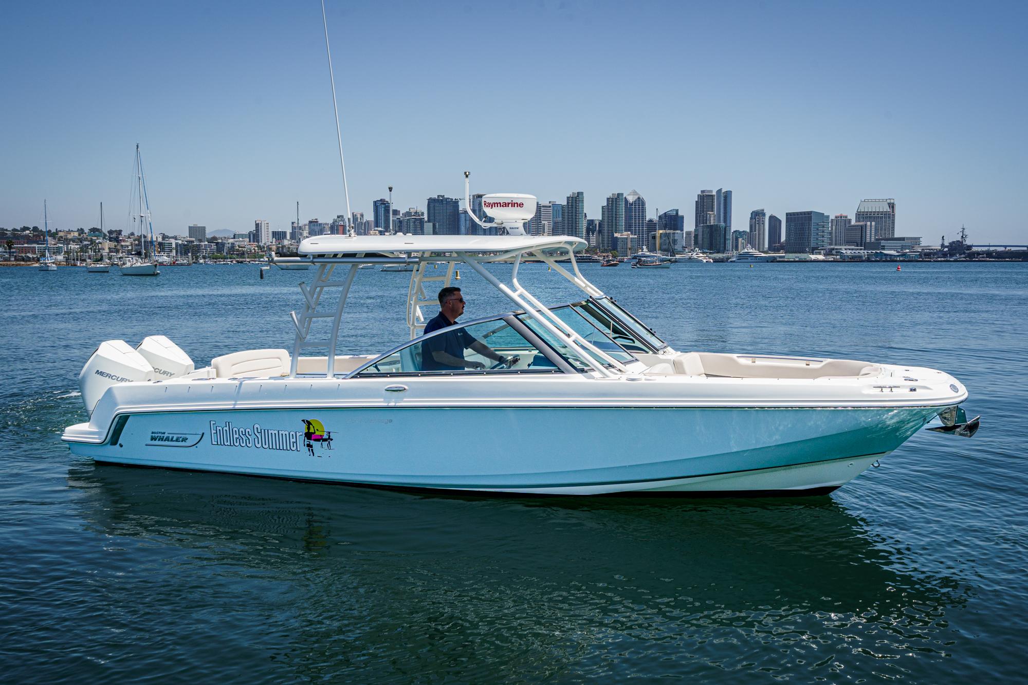 2019 Boston Whaler 270 Vantage #TBRM2431D inventory image at Sun Country Marine Group, San Diego Harbor Island 2019 Boston Whaler 270 Vantage #TBRM2431D inventory image at Sun Country Marine Group, San Diego Harbor Island