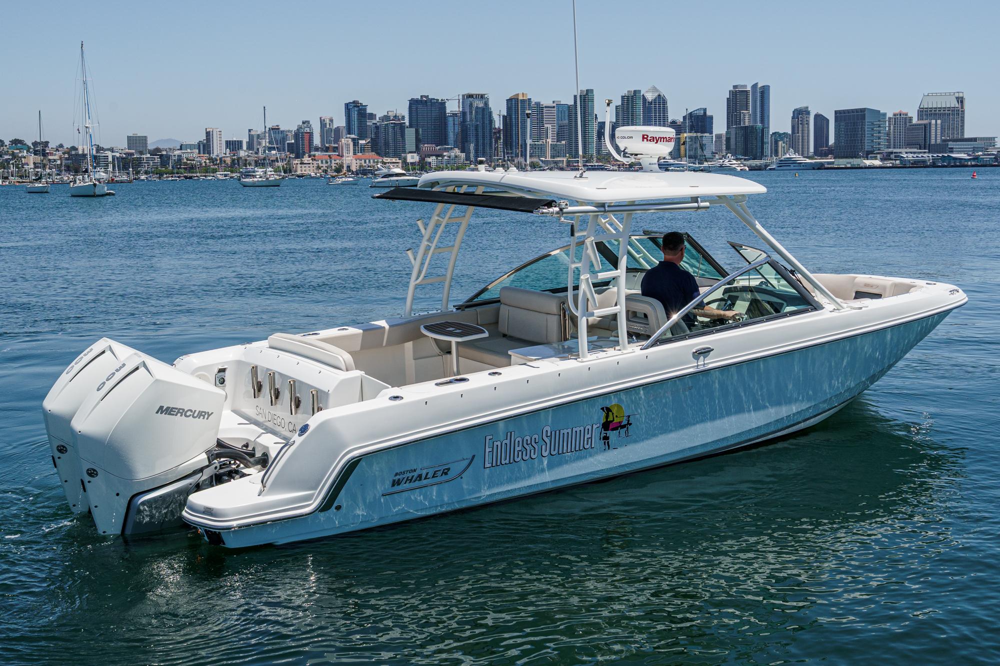2019 Boston Whaler 270 Vantage #TBRM2431D inventory image at Sun Country Marine Group, San Diego Harbor Island 2019 Boston Whaler 270 Vantage #TBRM2431D inventory image at Sun Country Marine Group, San Diego Harbor Island