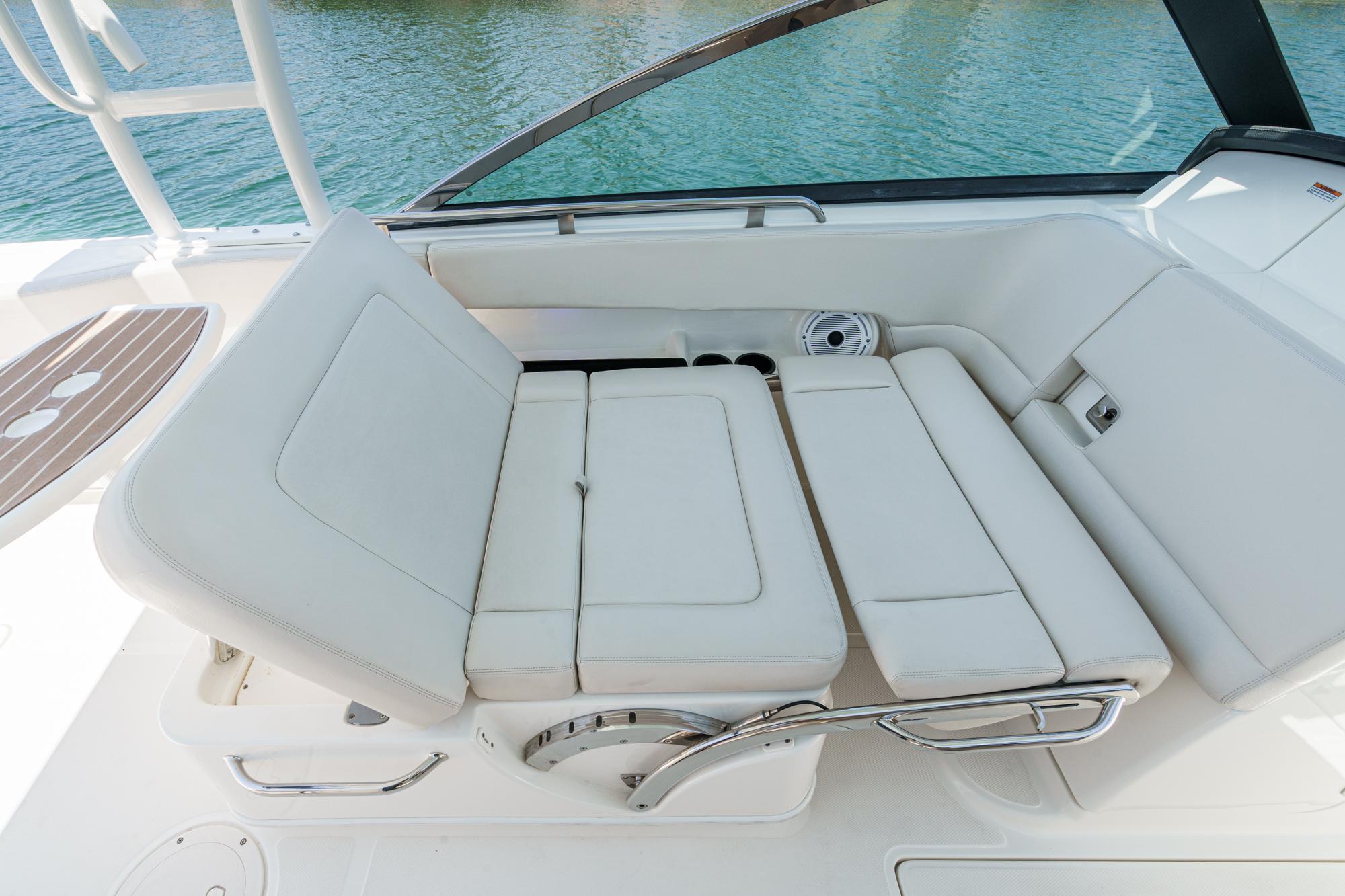 2019 Boston Whaler 270 Vantage #TBRM2431D inventory image at Sun Country Marine Group, San Diego Harbor Island 2019 Boston Whaler 270 Vantage #TBRM2431D inventory image at Sun Country Marine Group, San Diego Harbor Island
