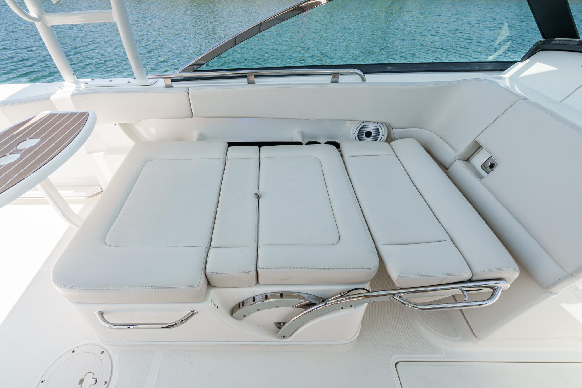 2019 Boston Whaler 270 Vantage #TBRM2431D inventory image at Sun Country Marine Group, San Diego Harbor Island 2019 Boston Whaler 270 Vantage #TBRM2431D inventory image at Sun Country Marine Group, San Diego Harbor Island
