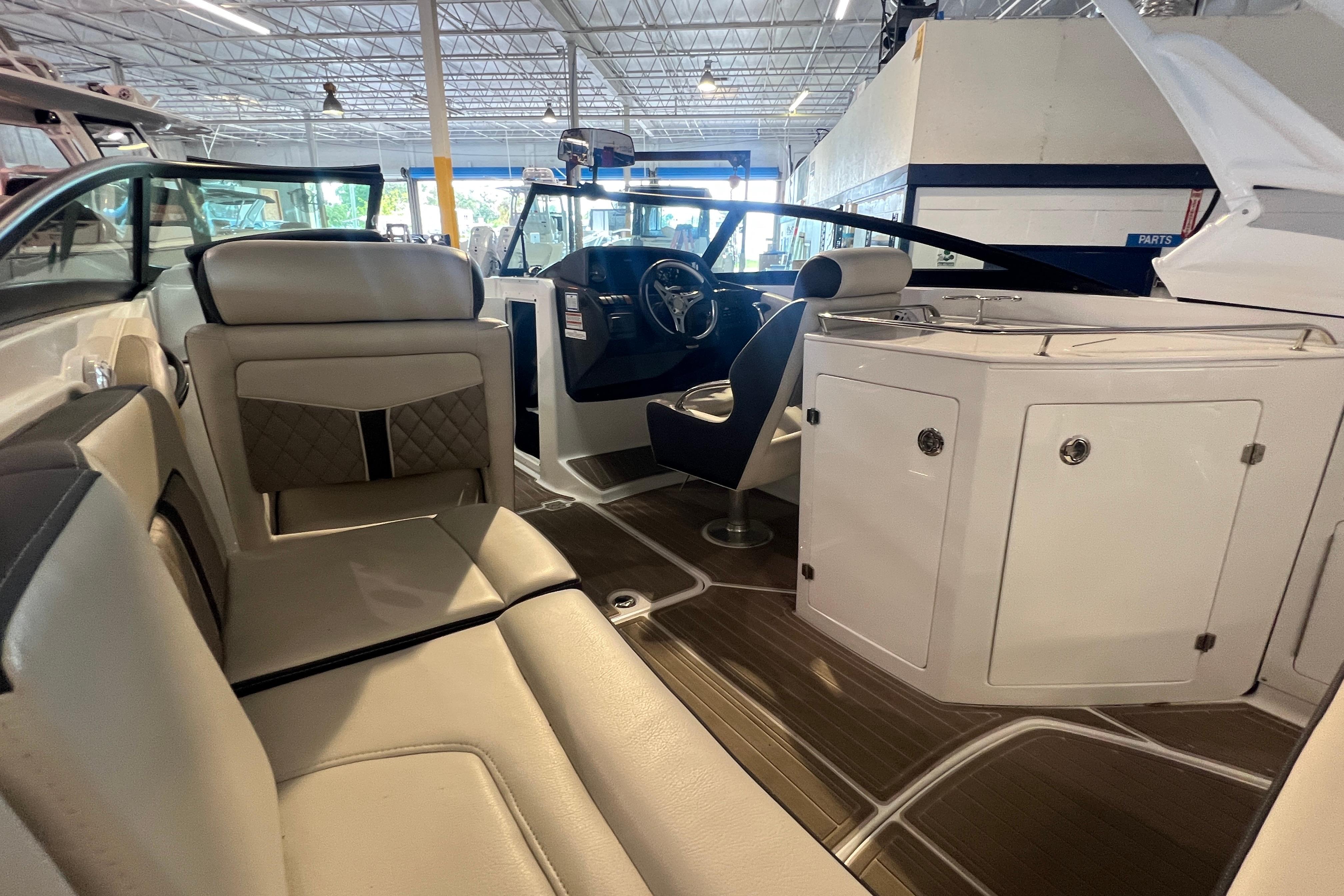 2023 Monterey M-65-6