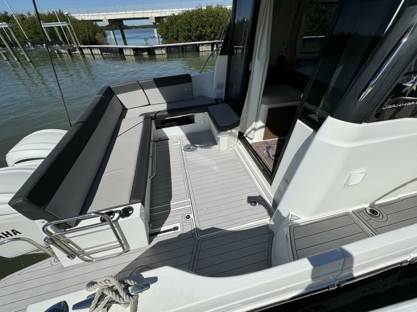 2023 Jeanneau 1095 NC-4