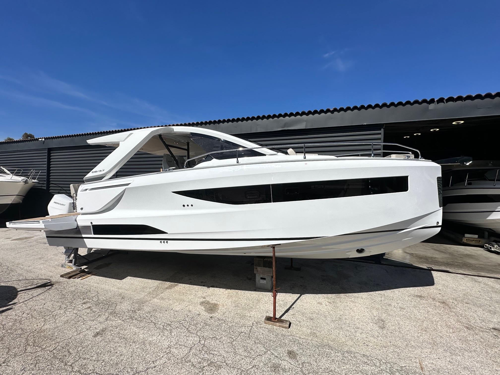 Jeanneau DB/37 OB