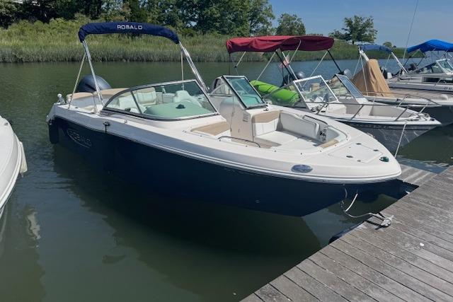 2019 Robalo R207 Dual Console Westport, Connecticut - All Seasons ...