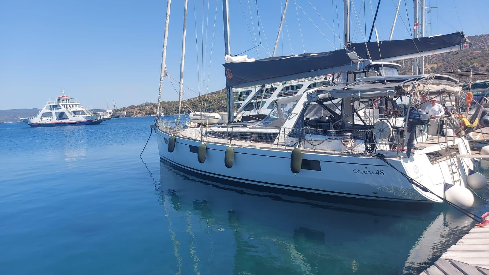 Yacht Photos Pics