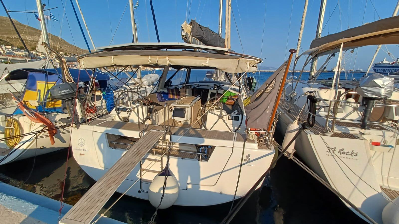 Yacht Photos Pics