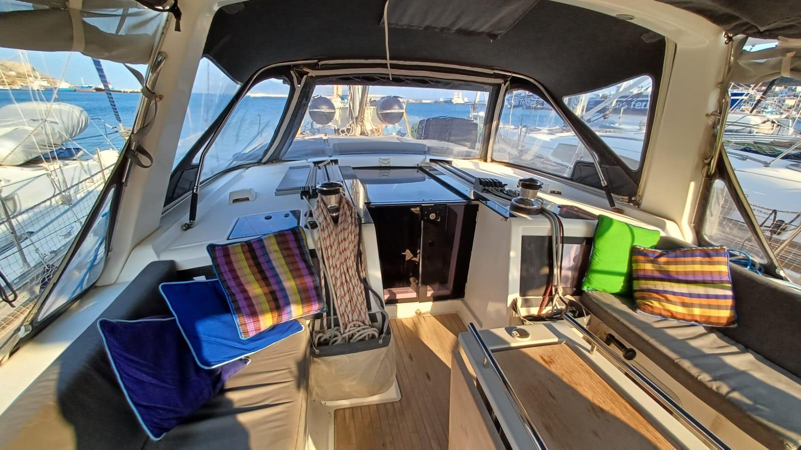 Yacht Photos Pics