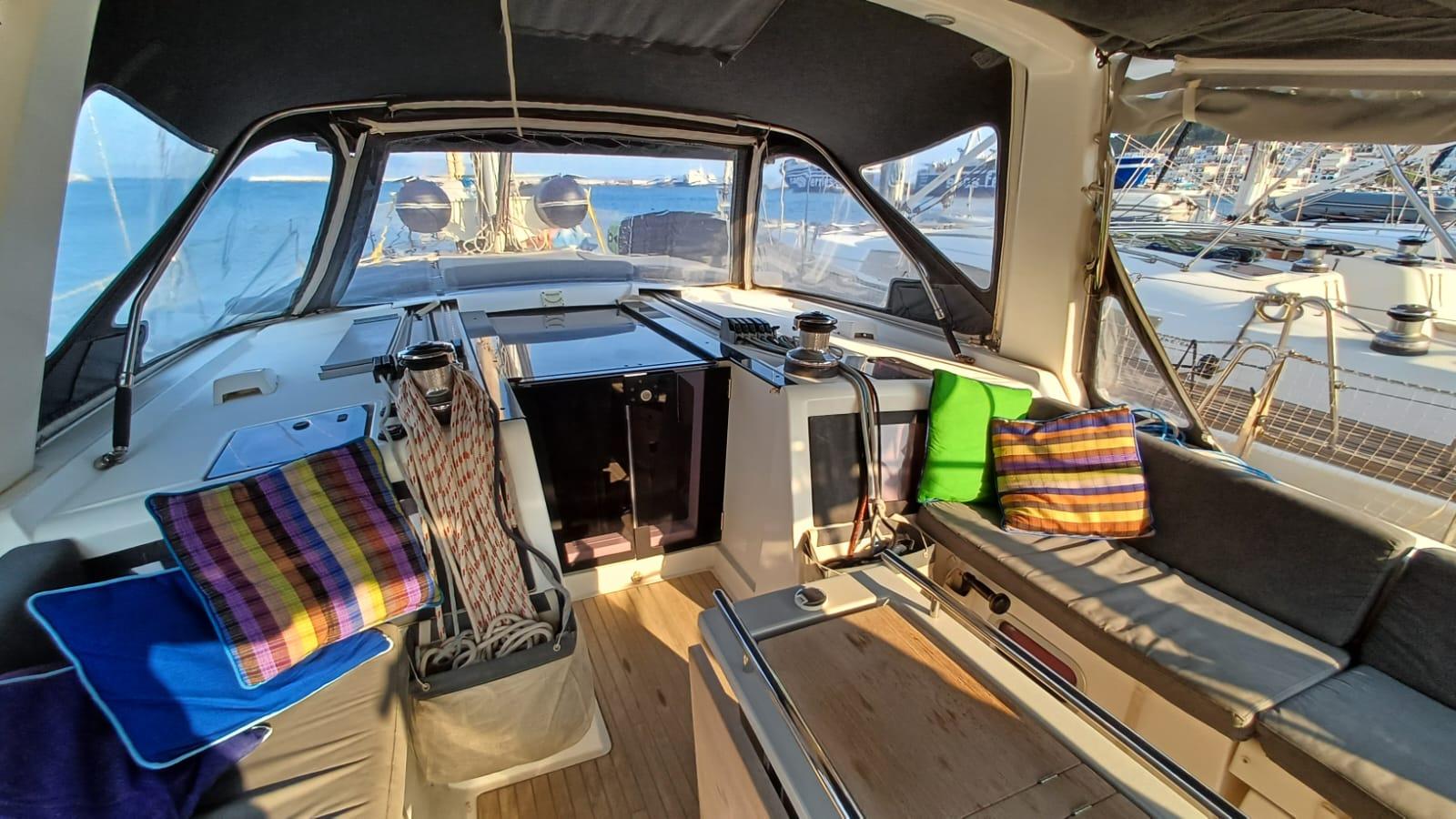 Yacht Photos Pics