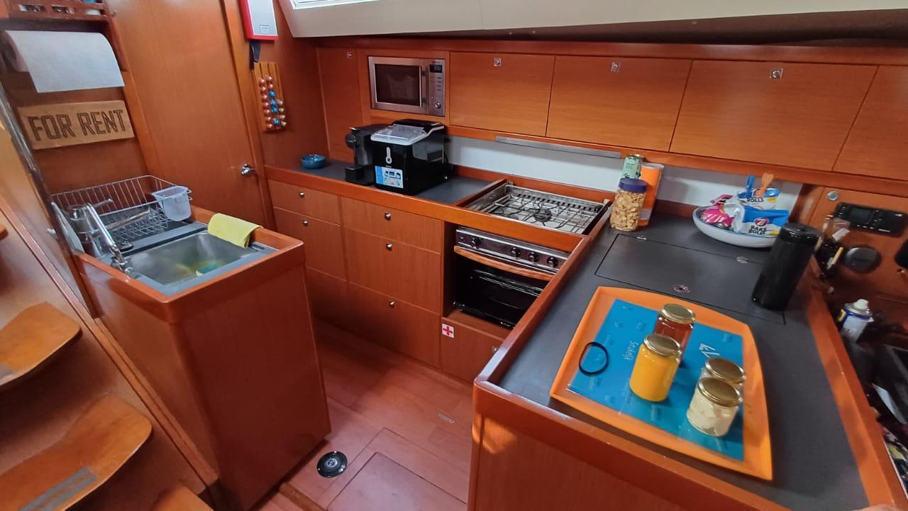 Yacht Photos Pics