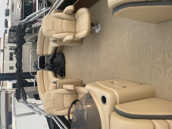 2014 South Bay boat for sale, model of the boat is 522 RS & Image # 11 of 13