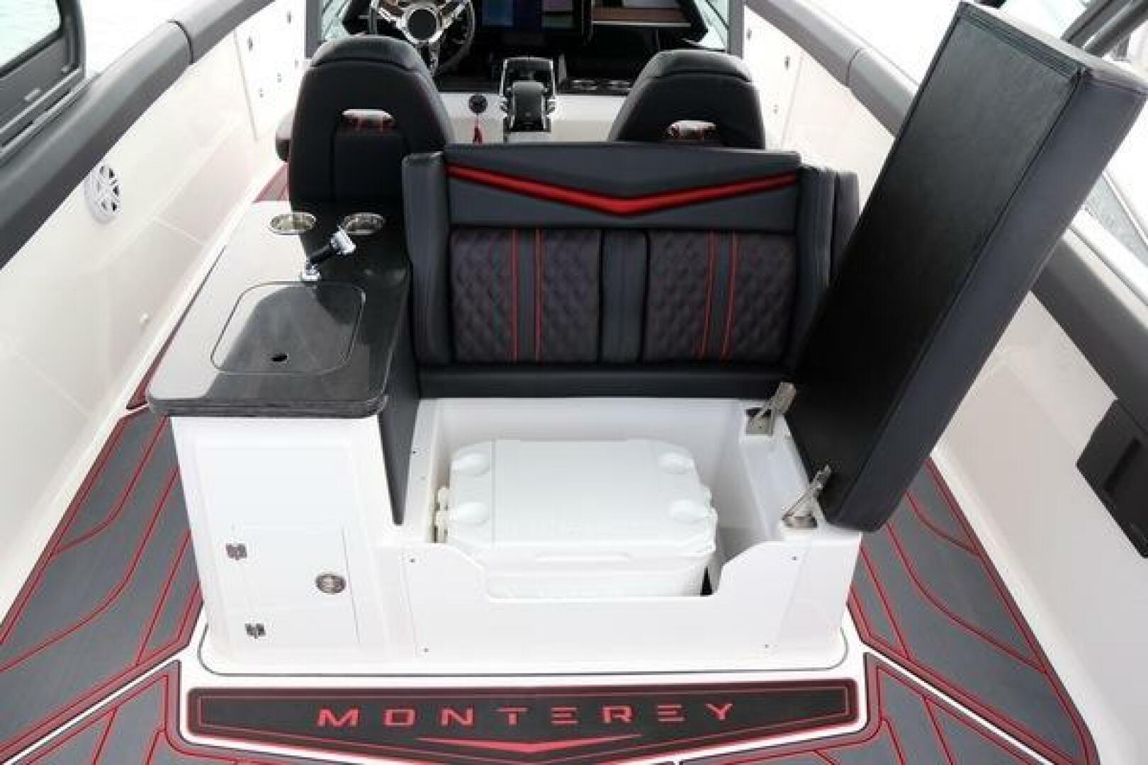 2025 Monterey 30 ELITE-9