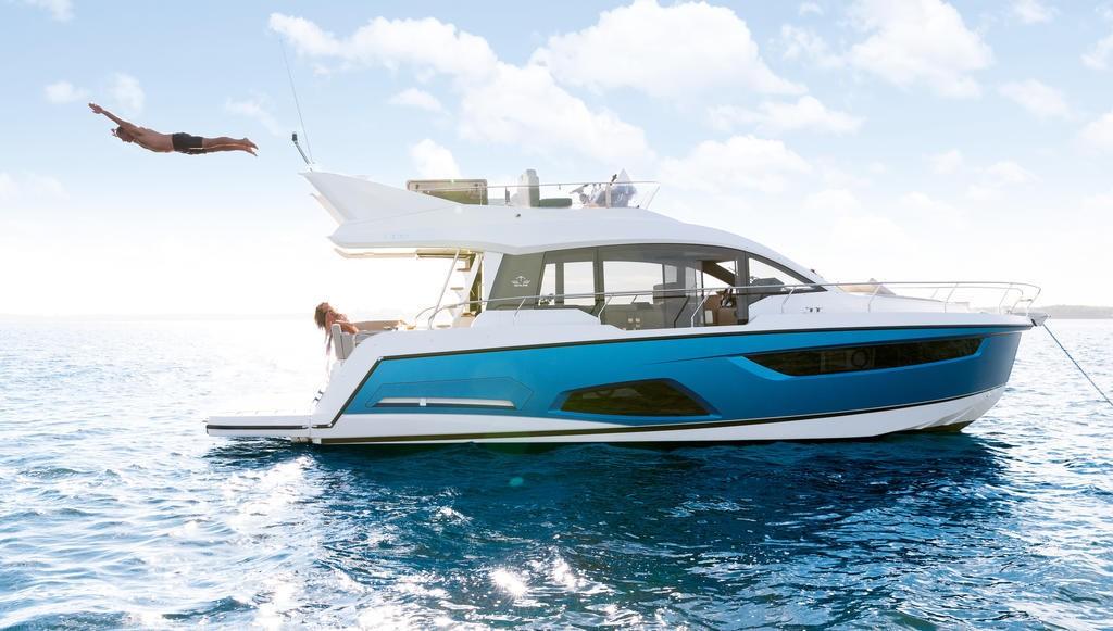 Sealine F430 style=