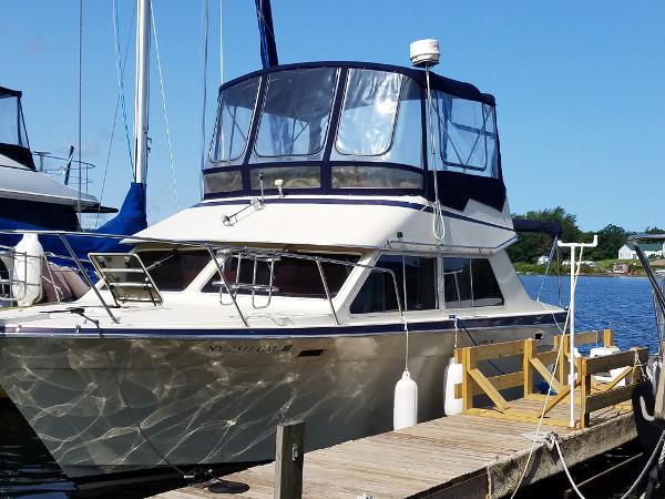 30' Tollycraft, Listing Number 100878754, - Photo No. 1