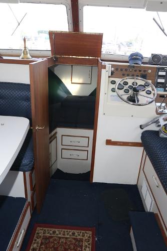 30' Tollycraft, Listing Number 100878754, - Photo No. 6
