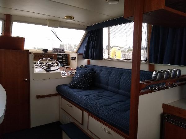 30' Tollycraft, Listing Number 100878754, - Photo No. 39