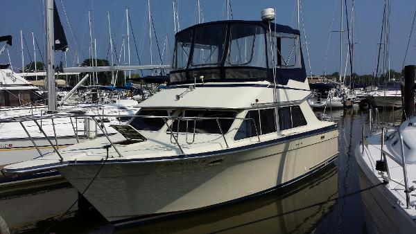 30' Tollycraft, Listing Number 100878754, - Photo No. 47