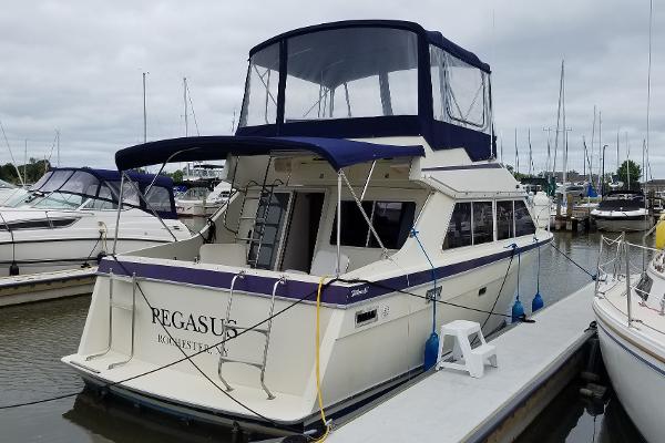 30' Tollycraft, Listing Number 100878754, - Photo No. 48