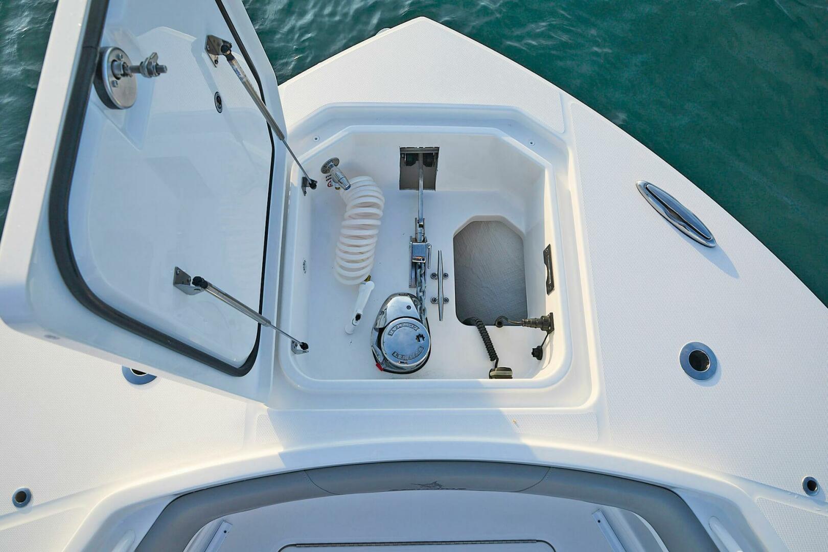 2025 Regulator 37-18