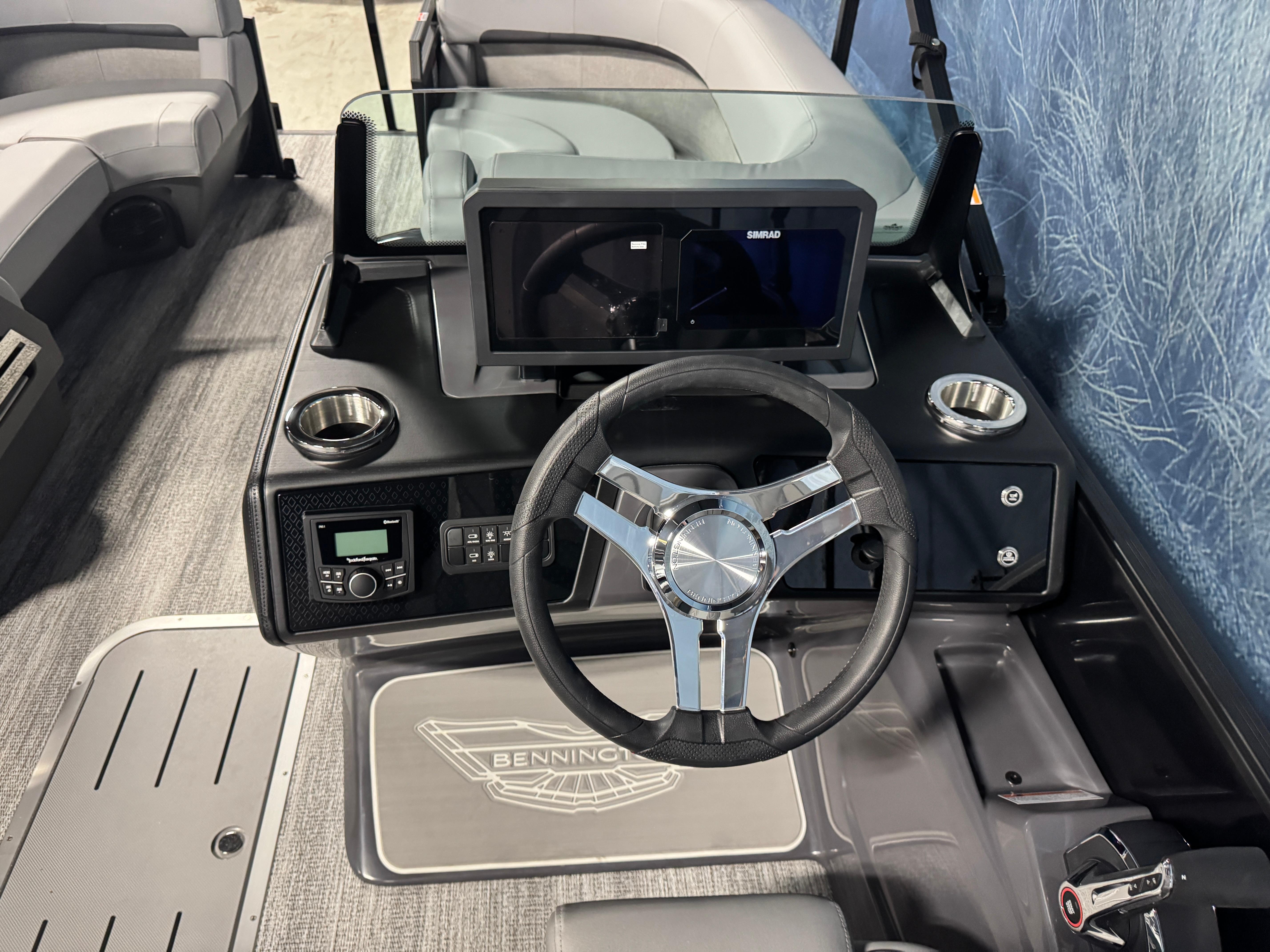 2025 Bennington 22 MSB #B2390K inventory image at Sun Country Marine Group, Irvine 2025 Bennington 22 MSB #B2390K inventory image at Sun Country Marine Group, Irvine