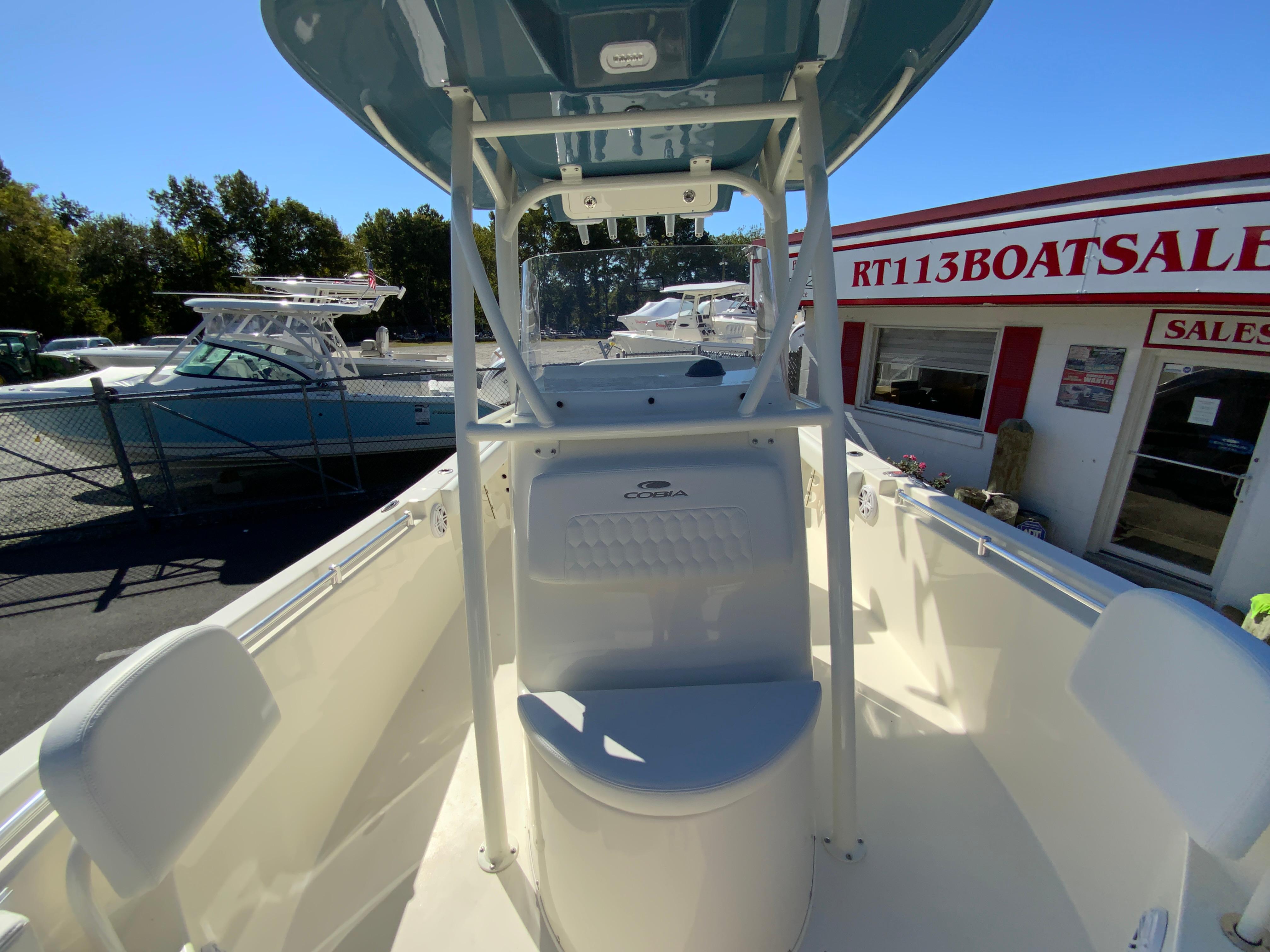 2025 Cobia 220 Center Console-17