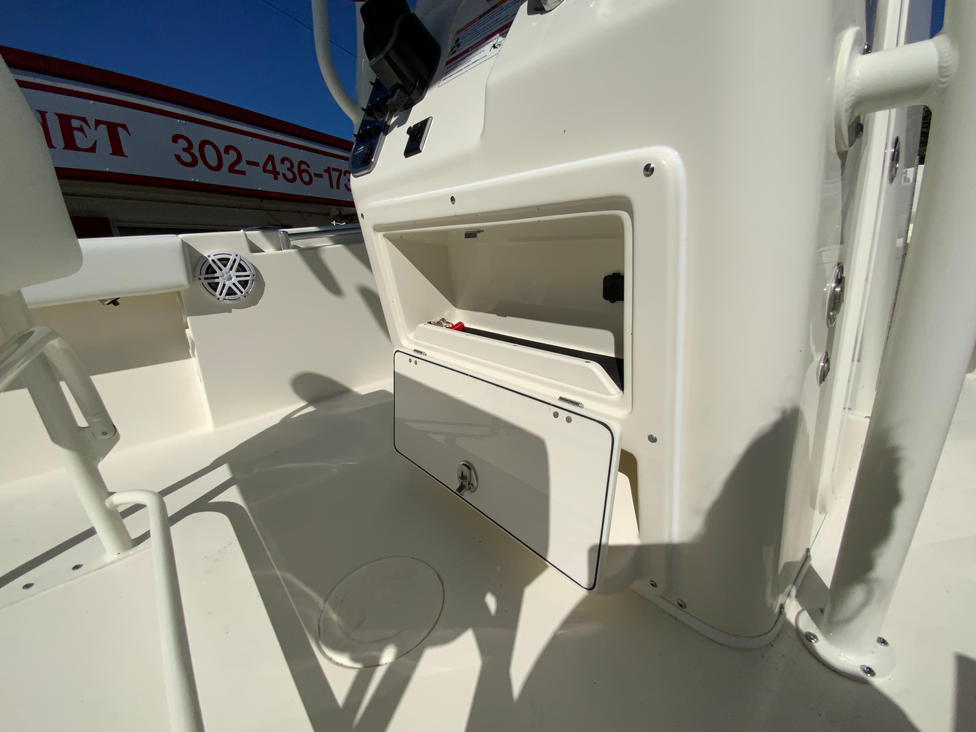 2025 Cobia 220 Center Console-26