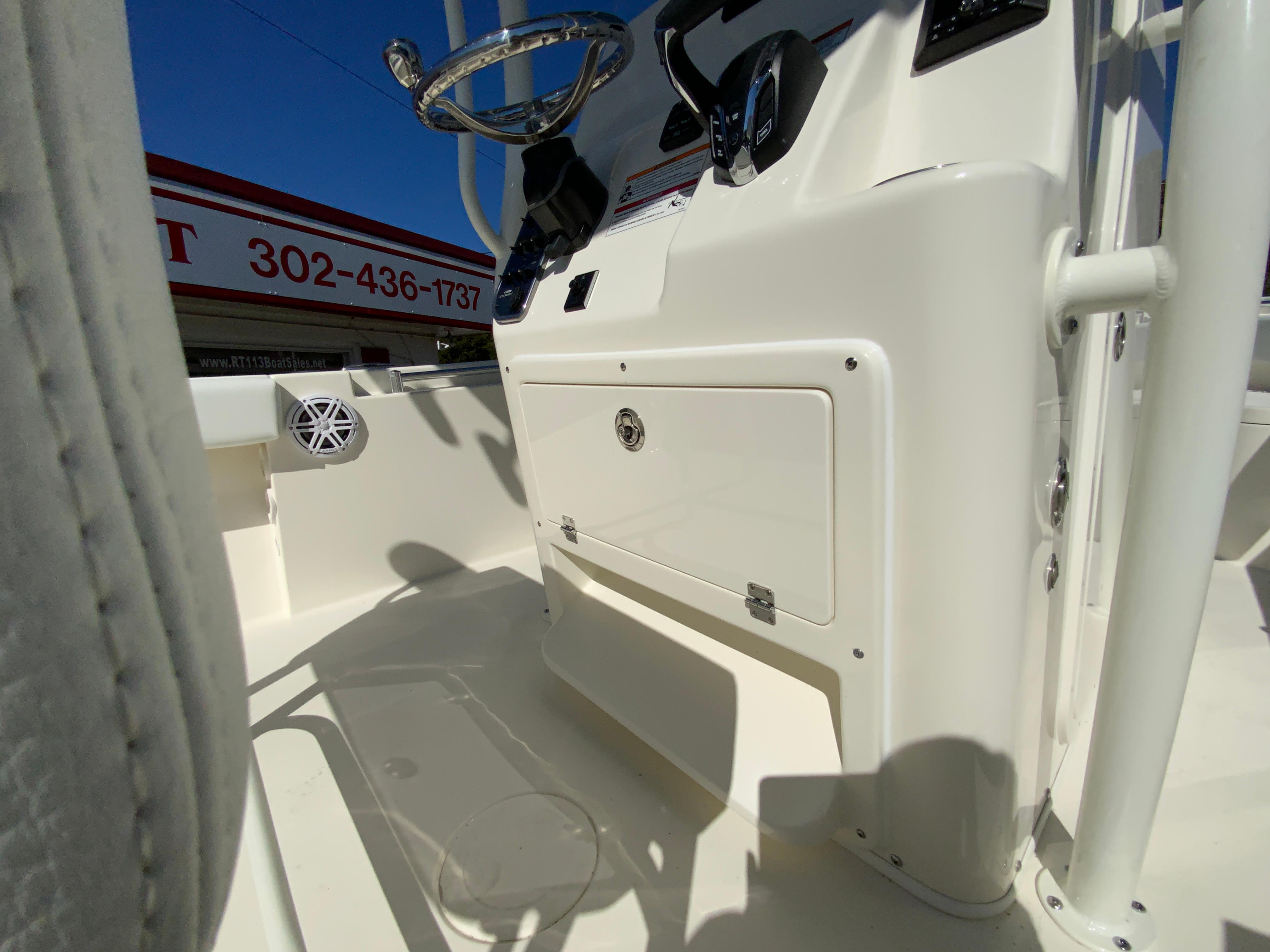 2025 Cobia 220 Center Console-27