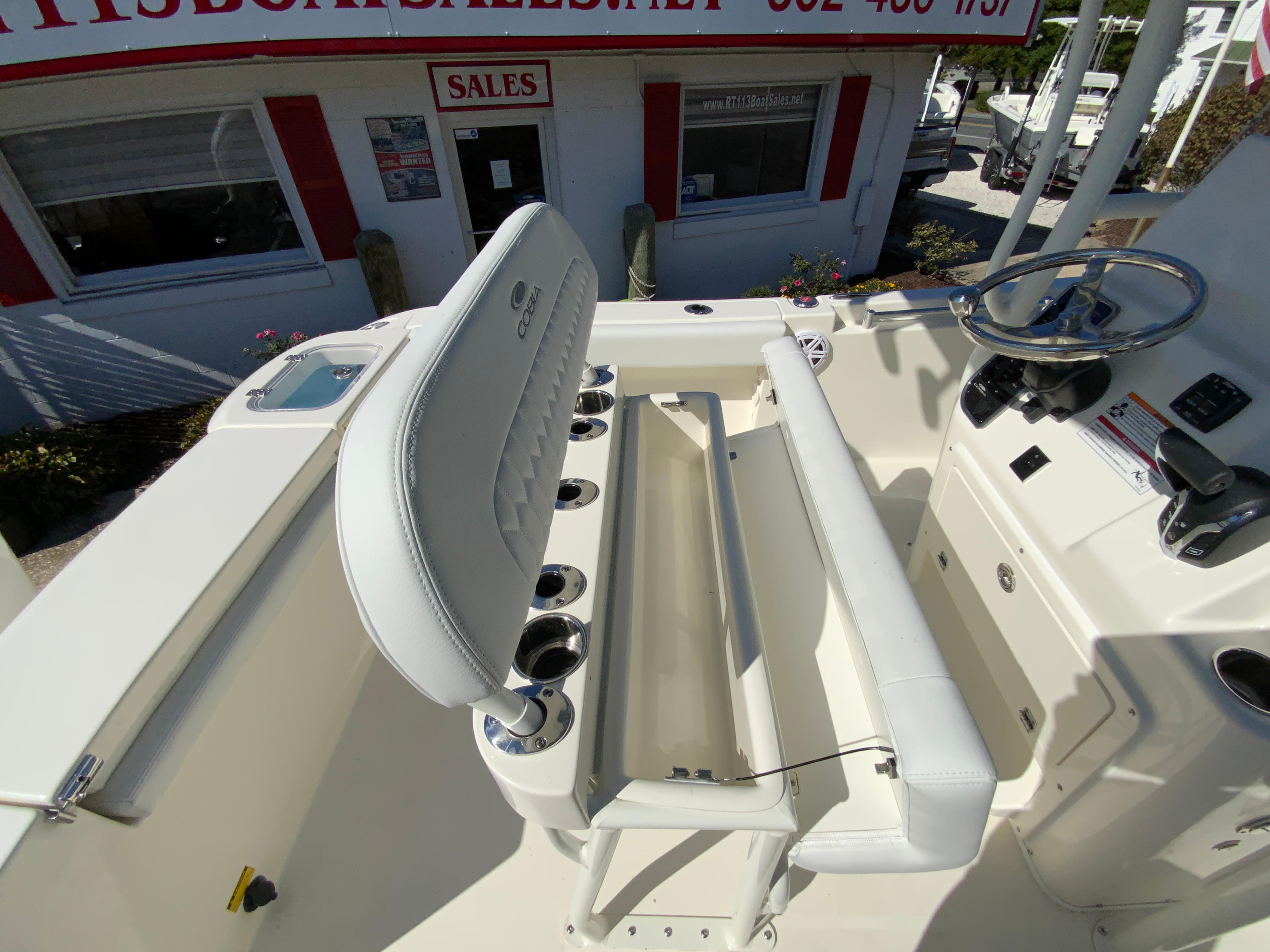 2025 Cobia 220 Center Console-28