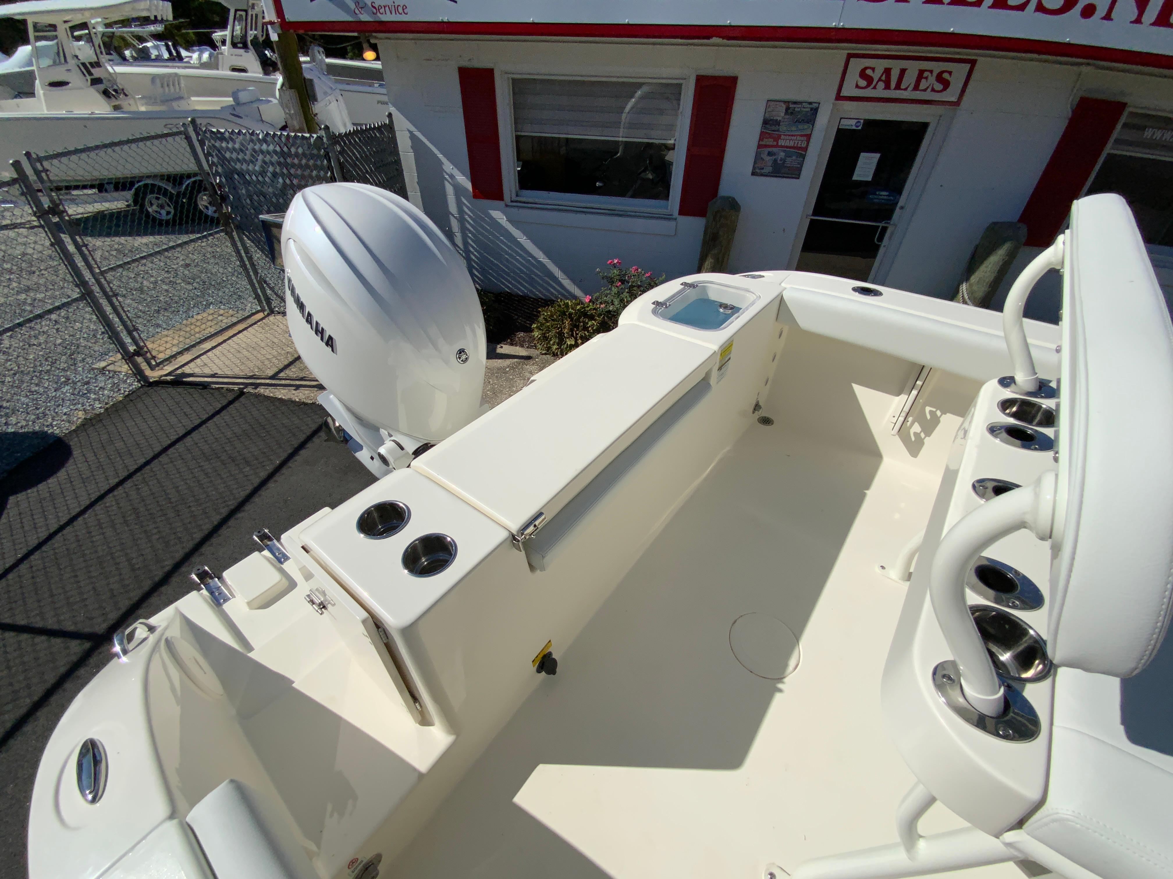 2025 Cobia 220 Center Console-33