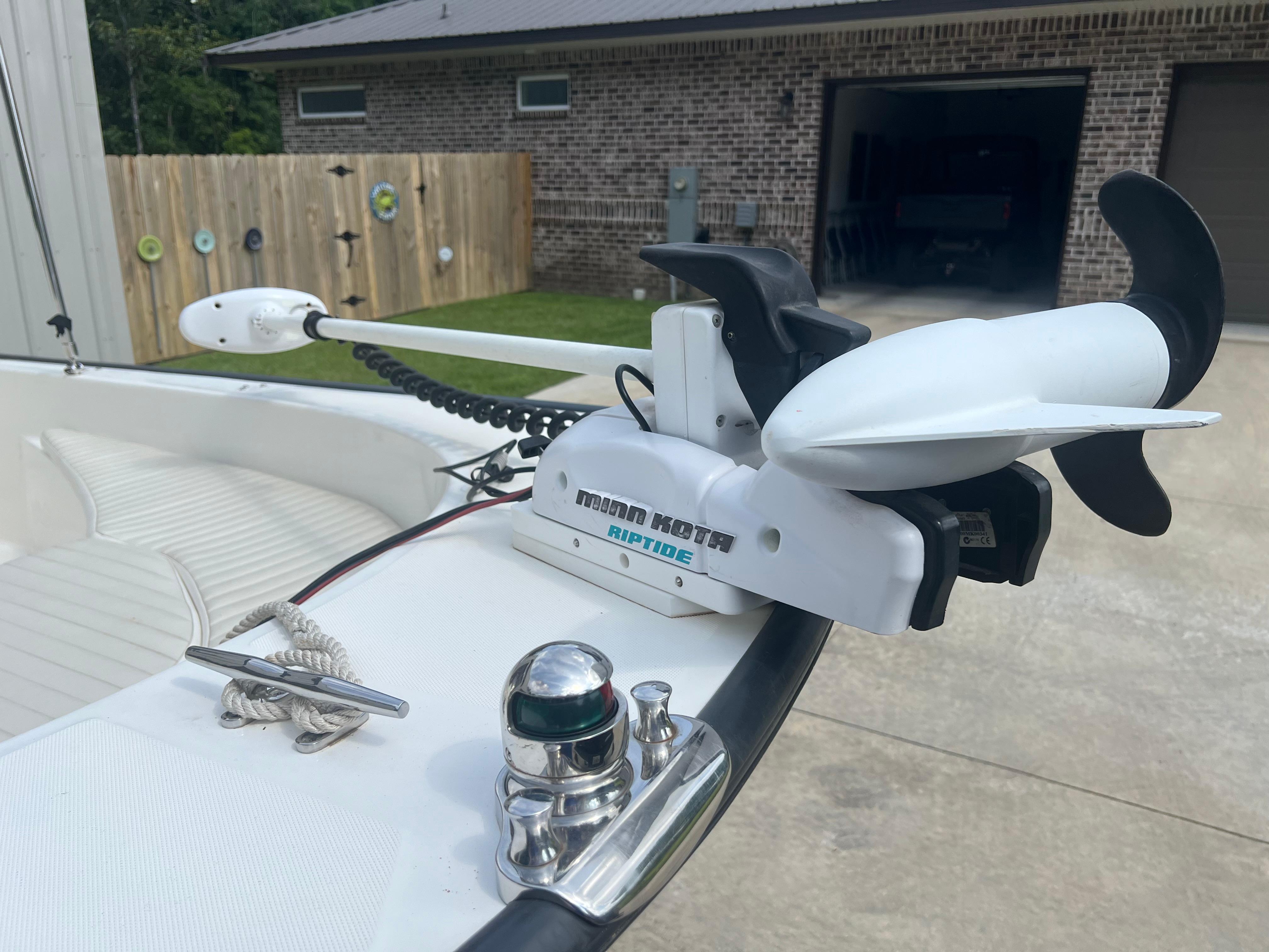 2005 Boston Whaler 17 Montauk