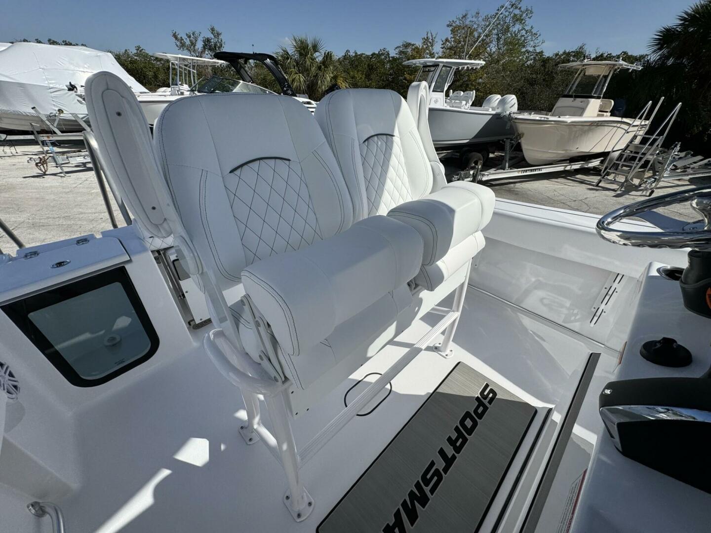 2025 Sportsman 212 open-8