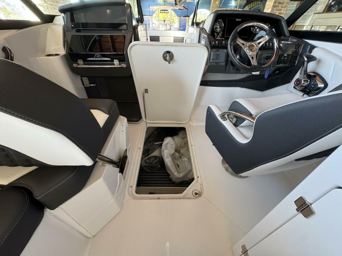 2024 Monterey M-65-16