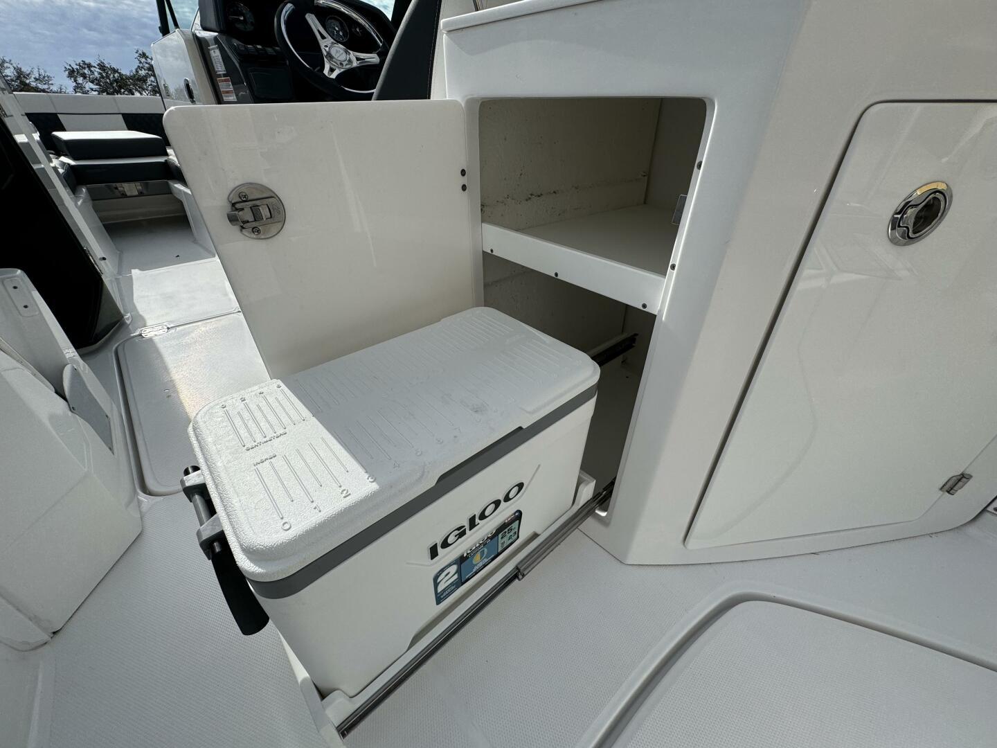 2024 Monterey M-65-13