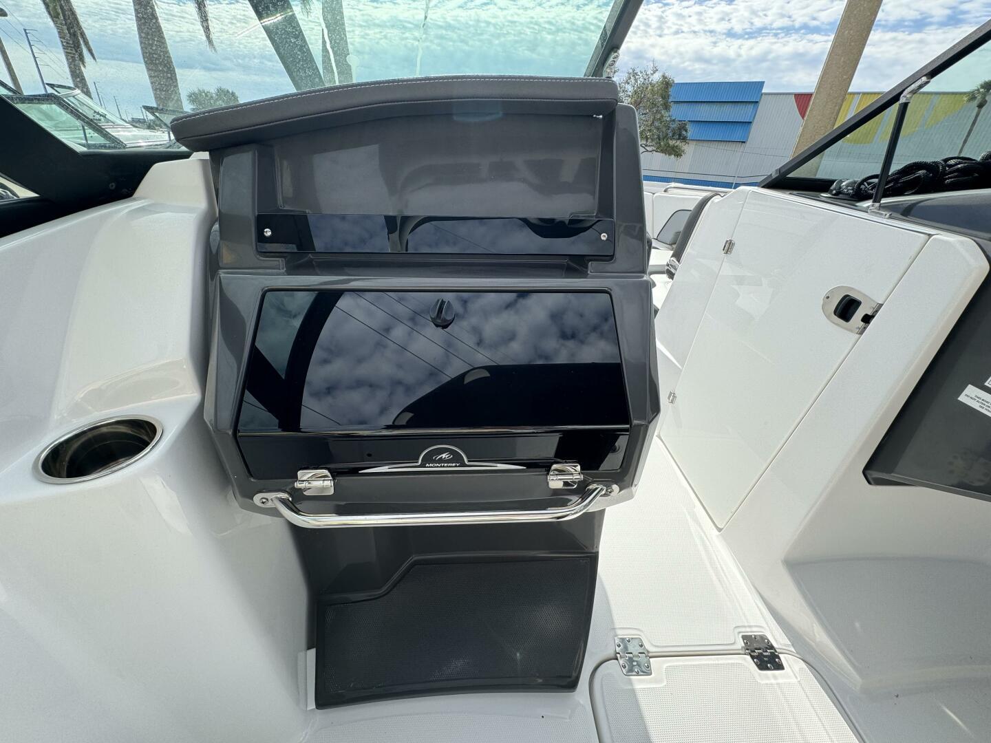 2024 Monterey M-65-21