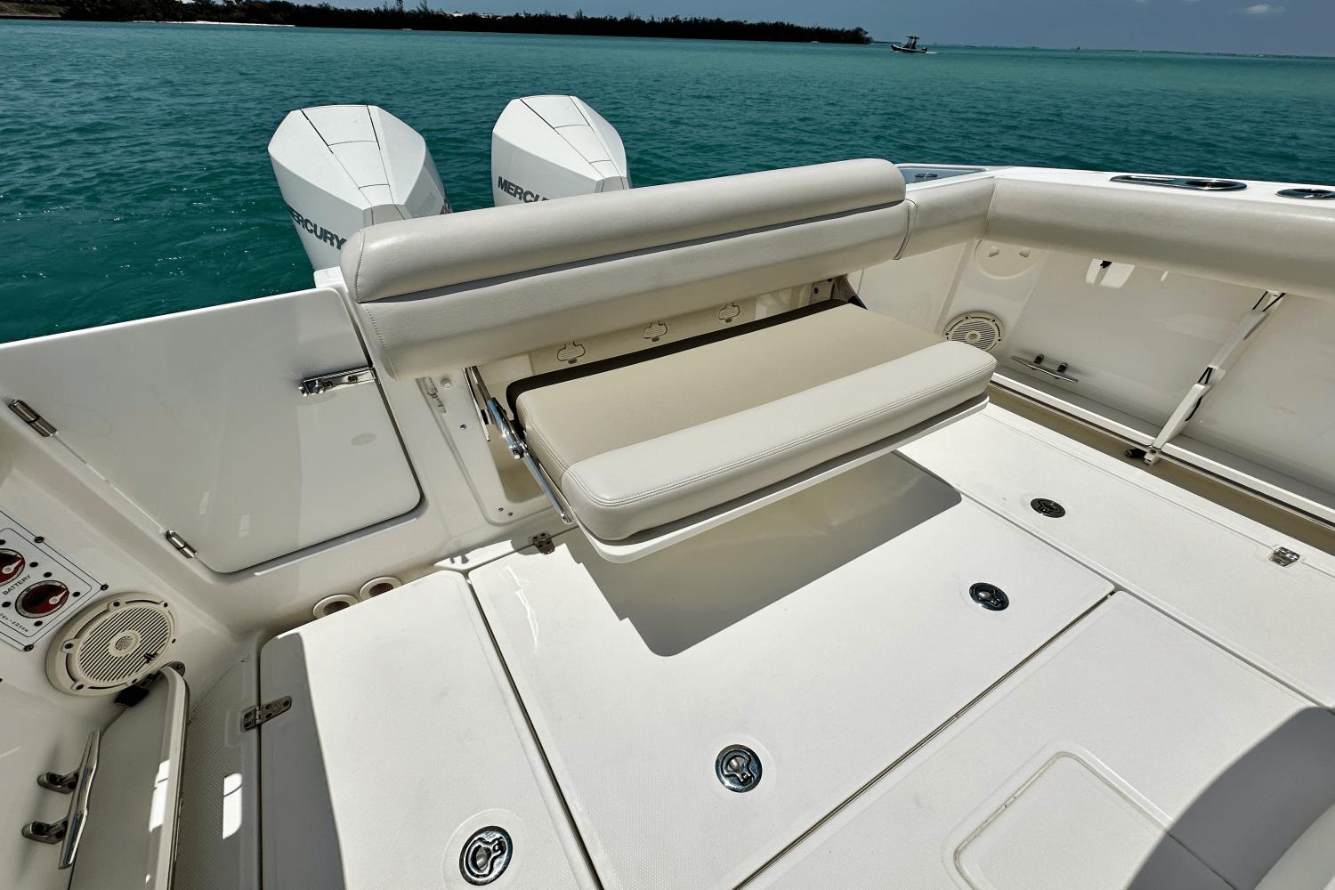 2020-boston-whaler-280-outrage-power-9794225-978346137-0-160520250834-47