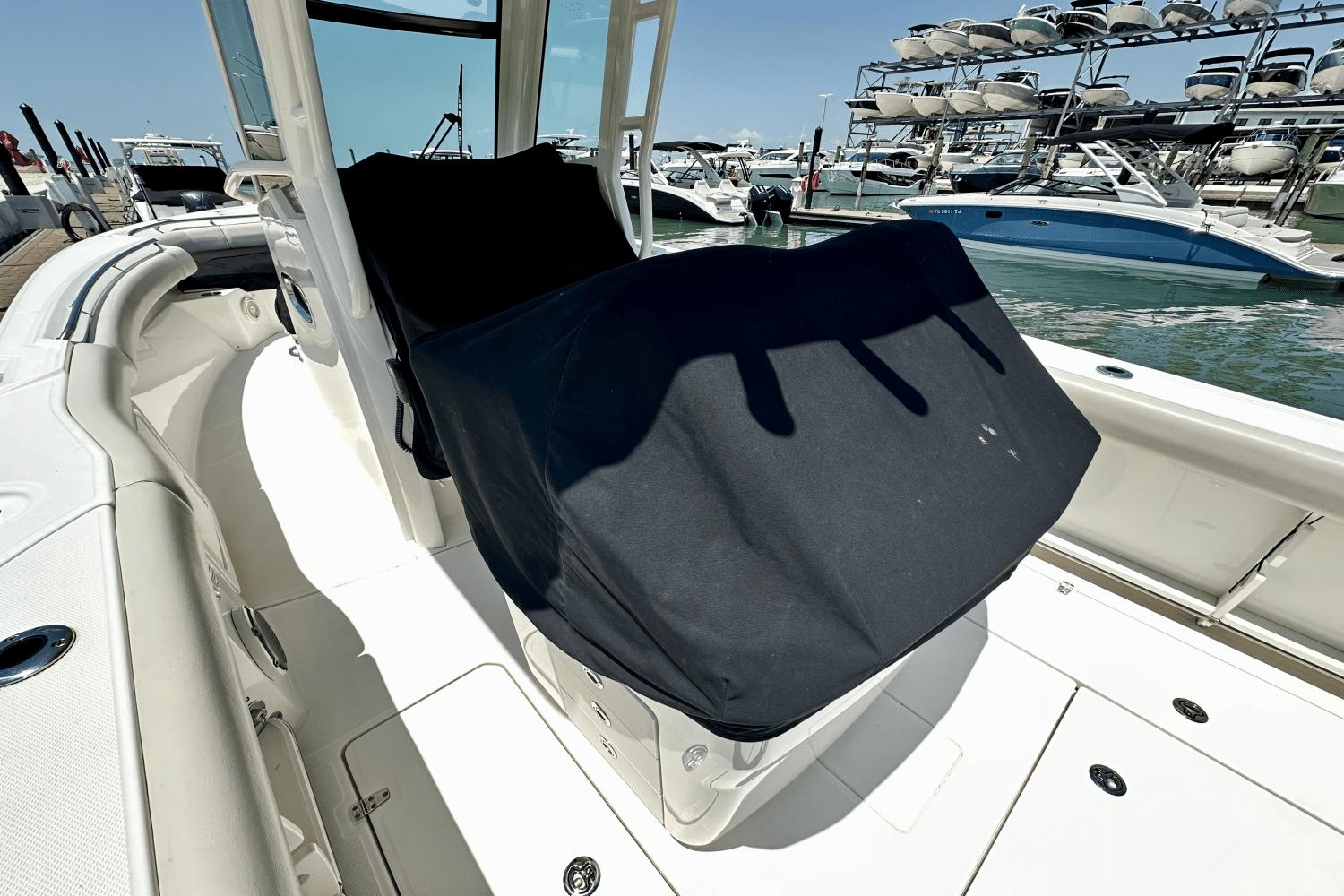 2020-boston-whaler-280-outrage-power-9794225-978346146-0-160520250834-51