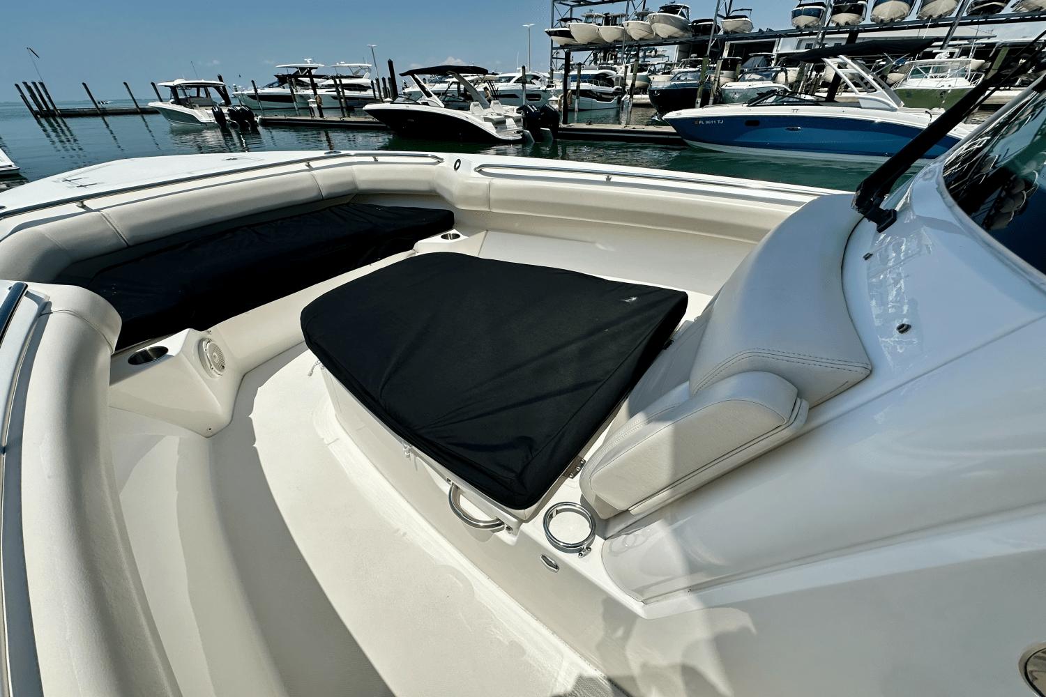 2020-boston-whaler-280-outrage-power-9794225-978346157-0-160520250834-52