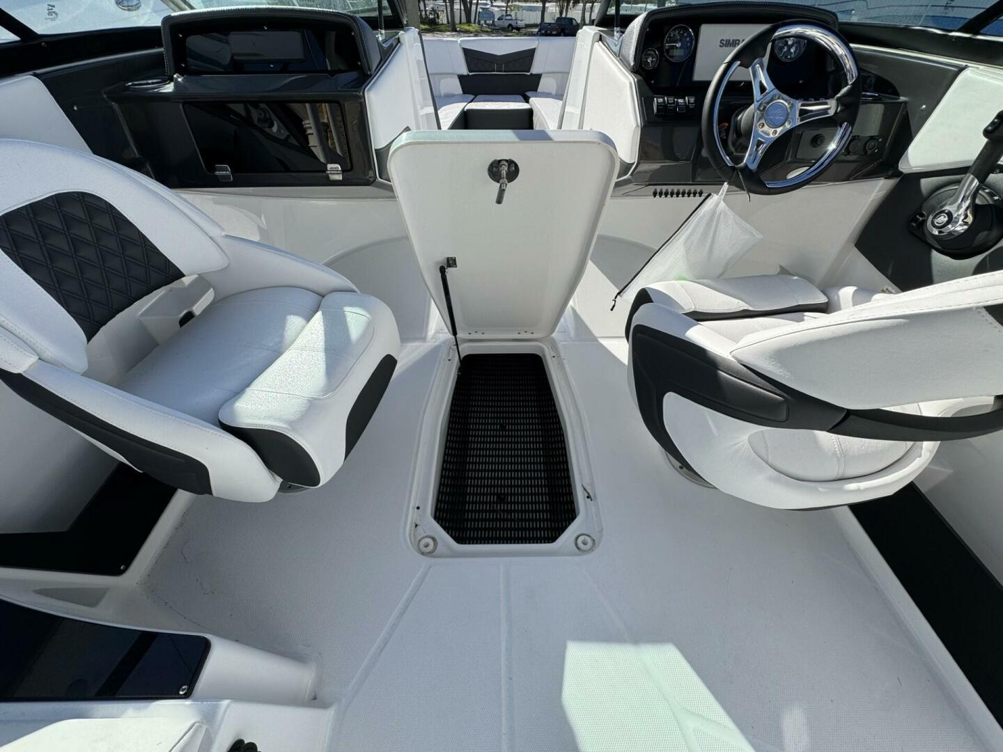 2024 Monterey M225-9