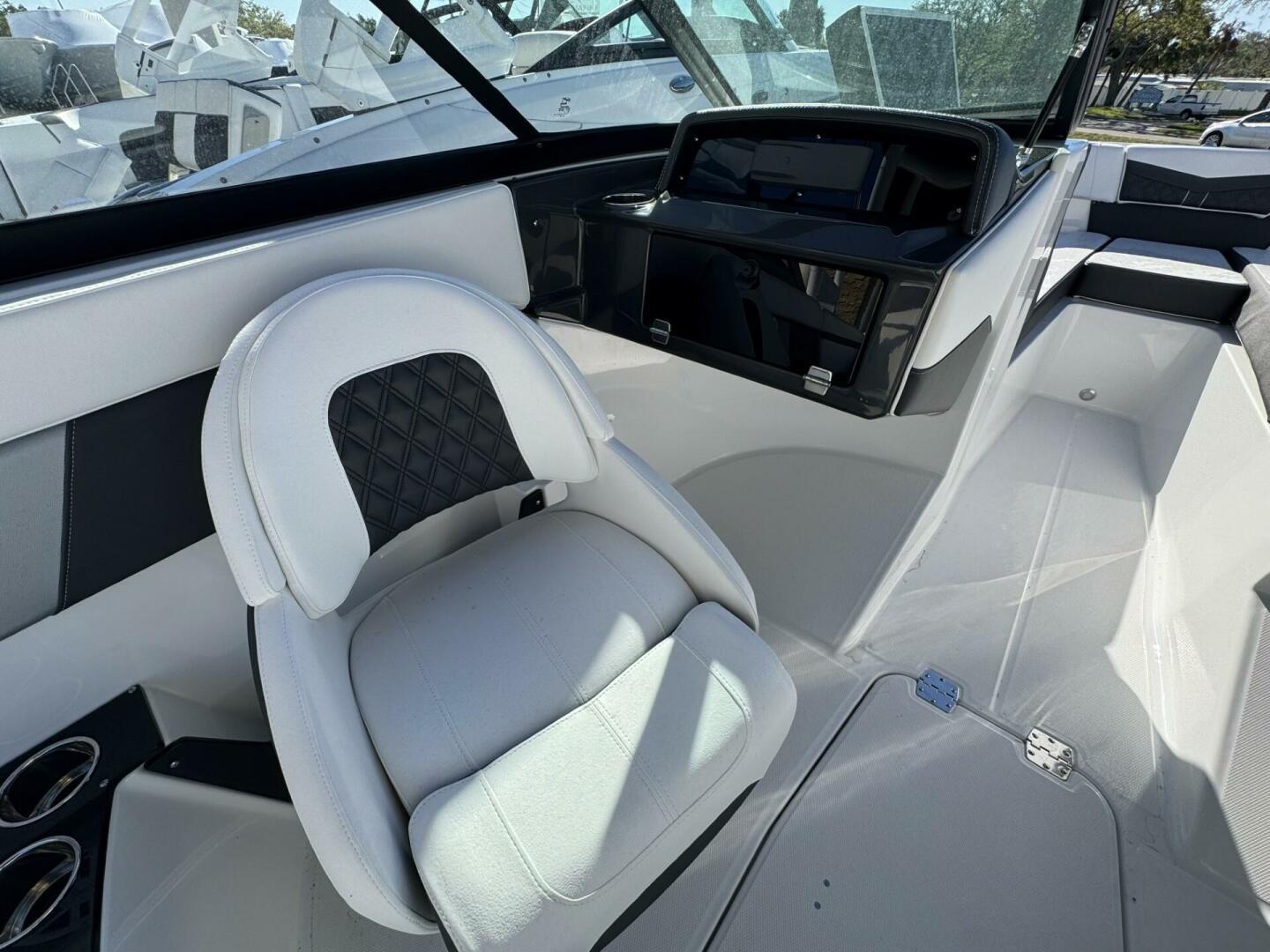 2024 Monterey M225-12
