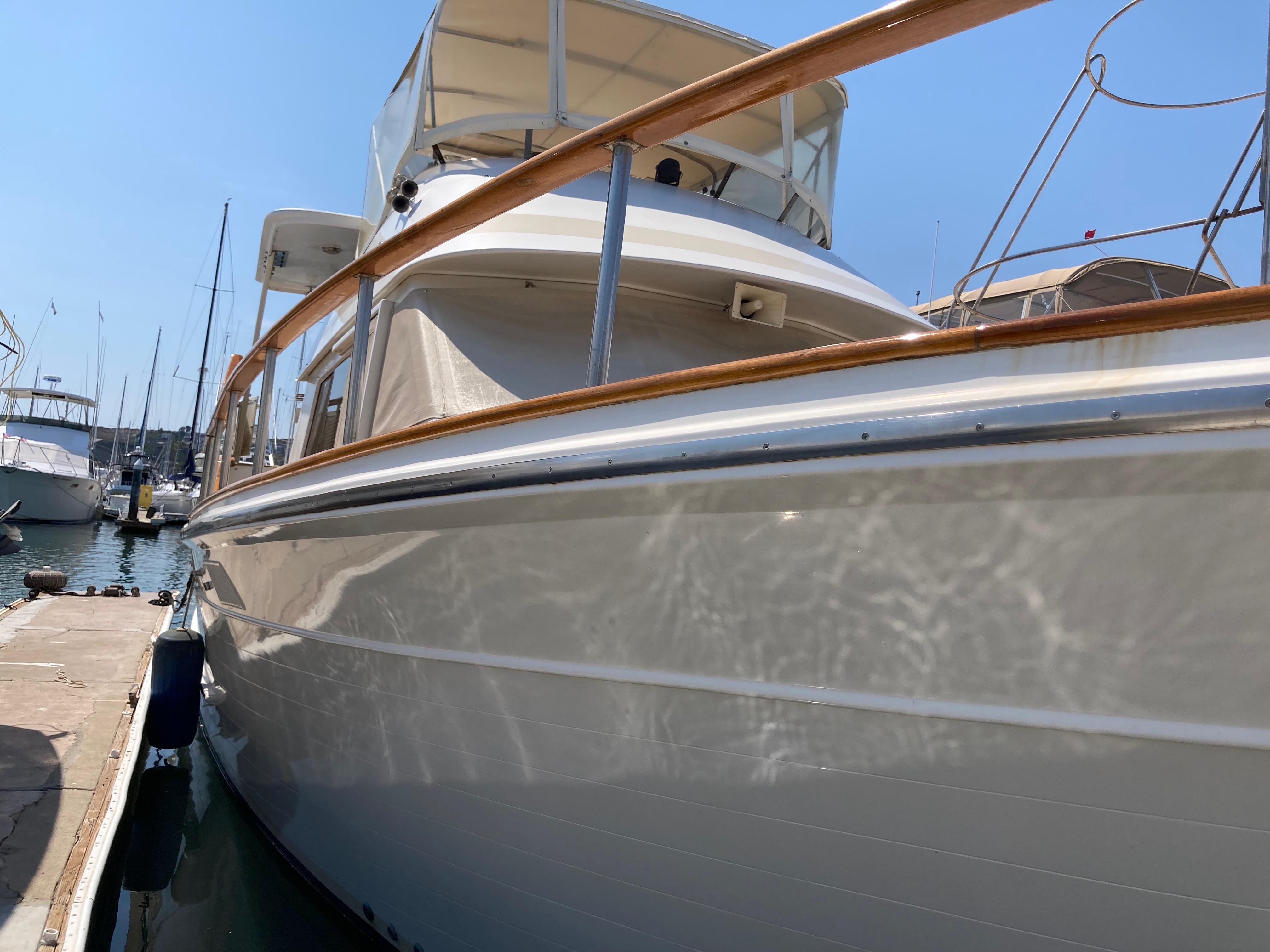 1985 Offshore Yachts 48 Yachtfisher