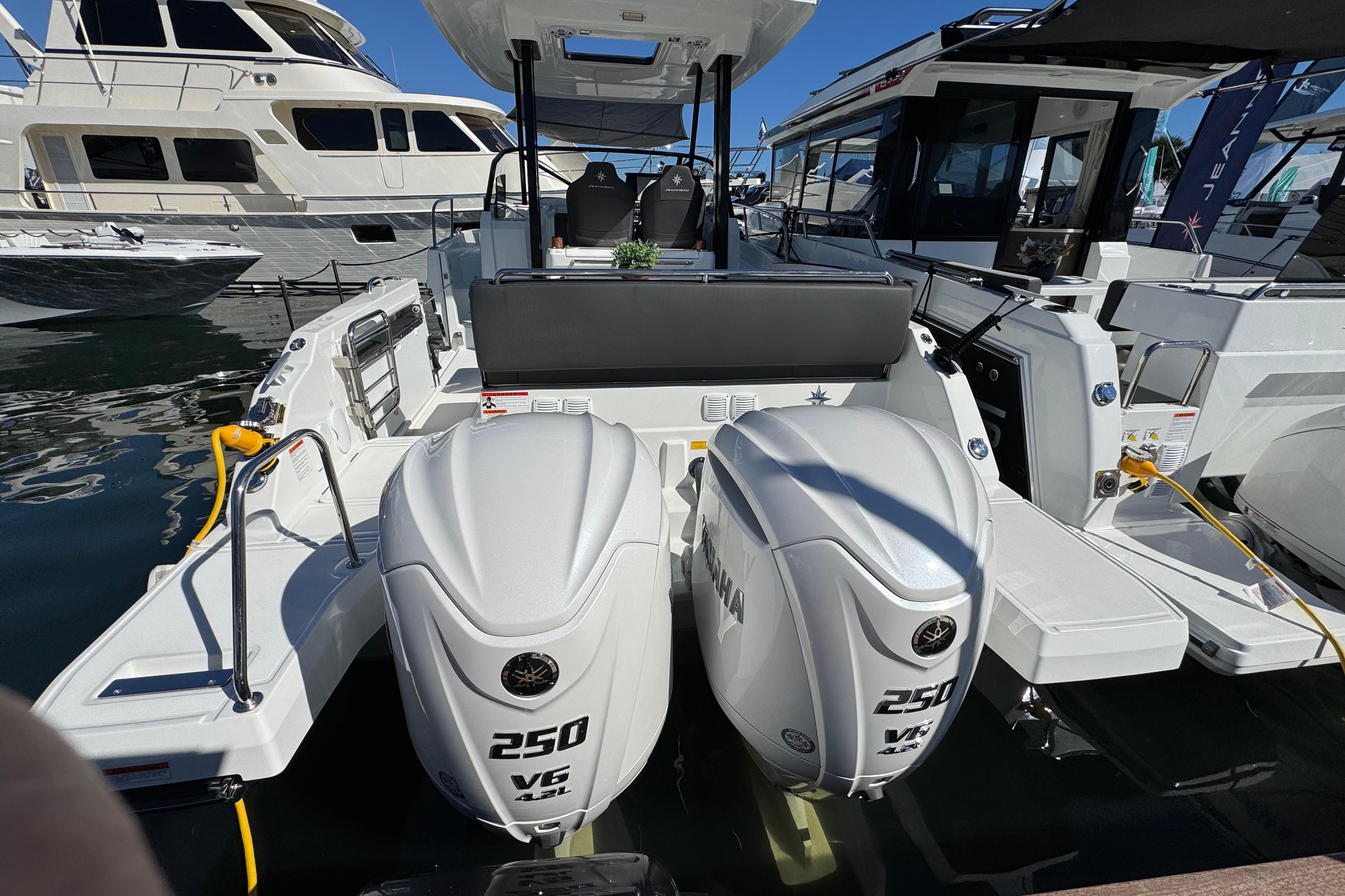 2024 Jeanneau Leader 9.0 WA Series 2-2