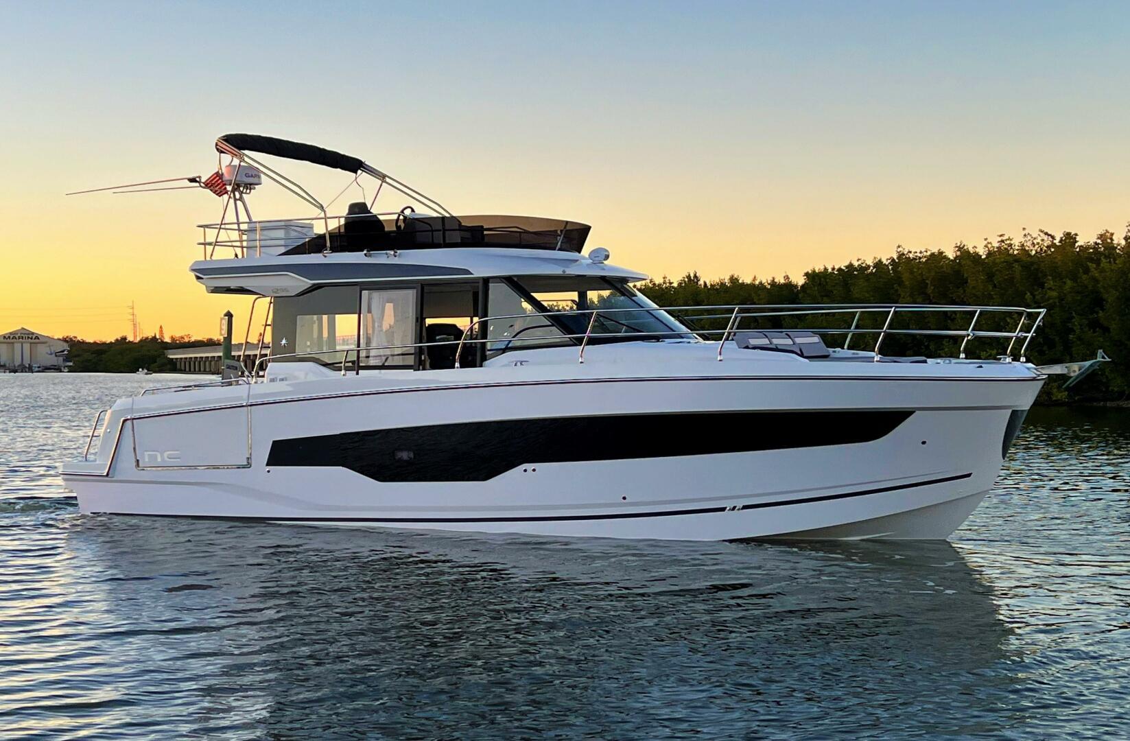 2025 Jeanneau 1295 FLY