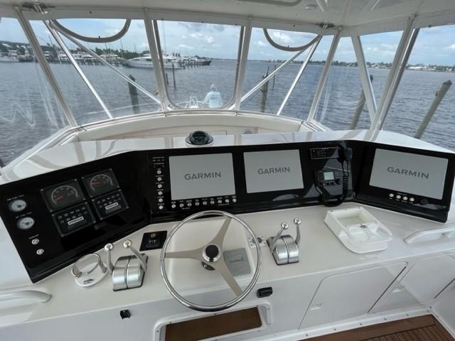 Bertram 54 Navillus - Helm
