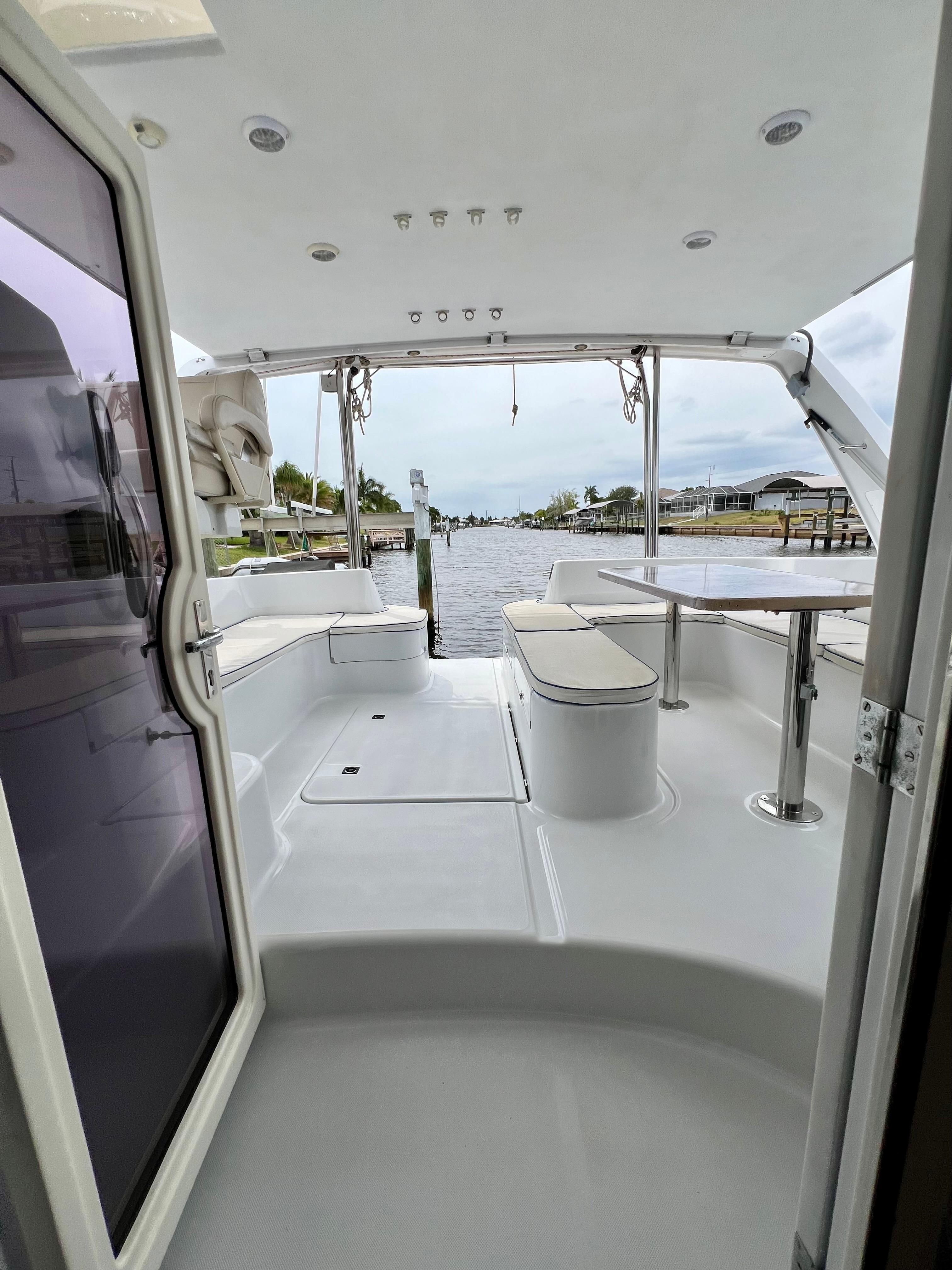 47' Leopard, Listing Number 100916591, - Photo No. 91