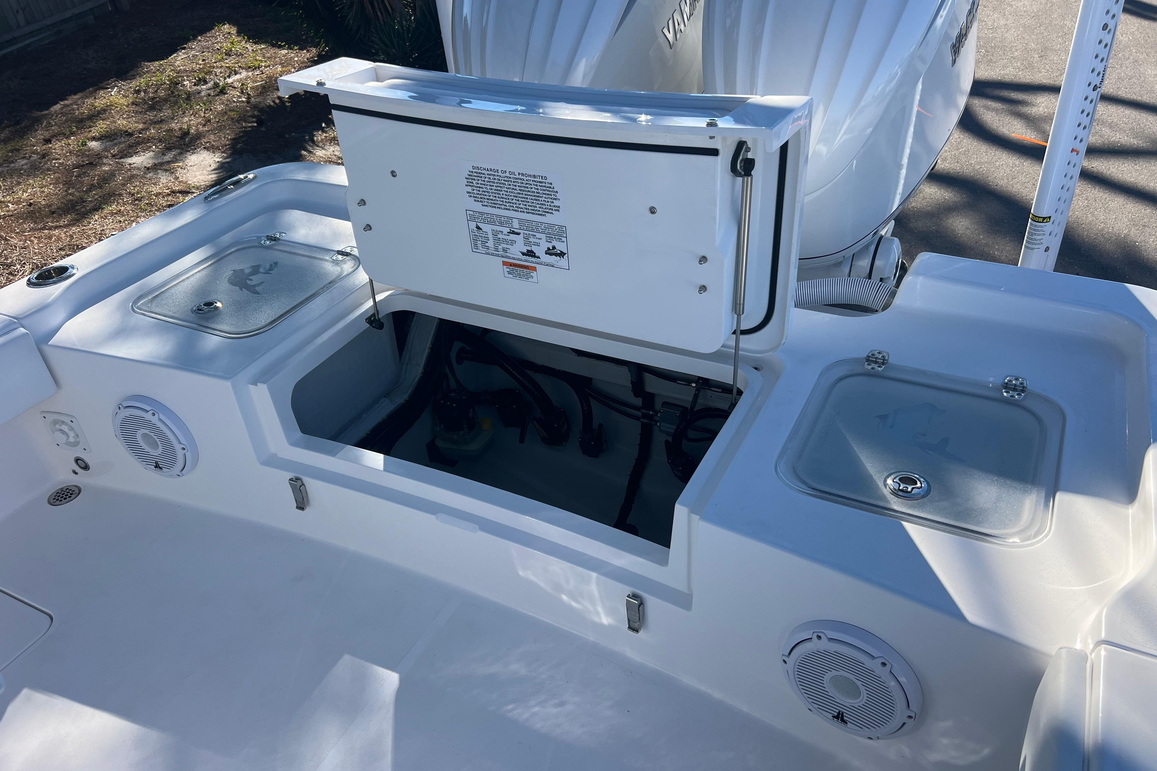 2026 Contender 29 Bay-26