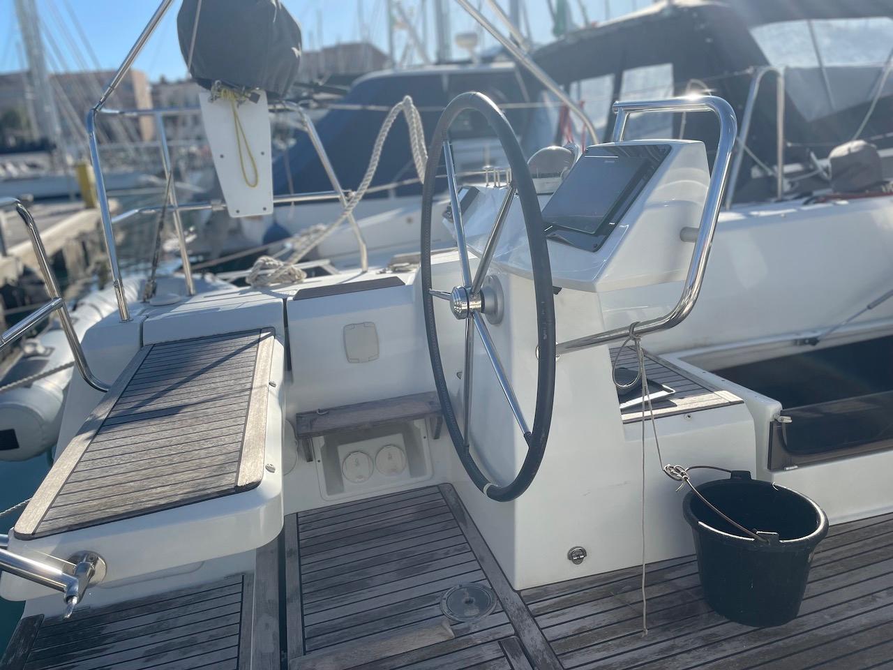 Yacht Photos Pics