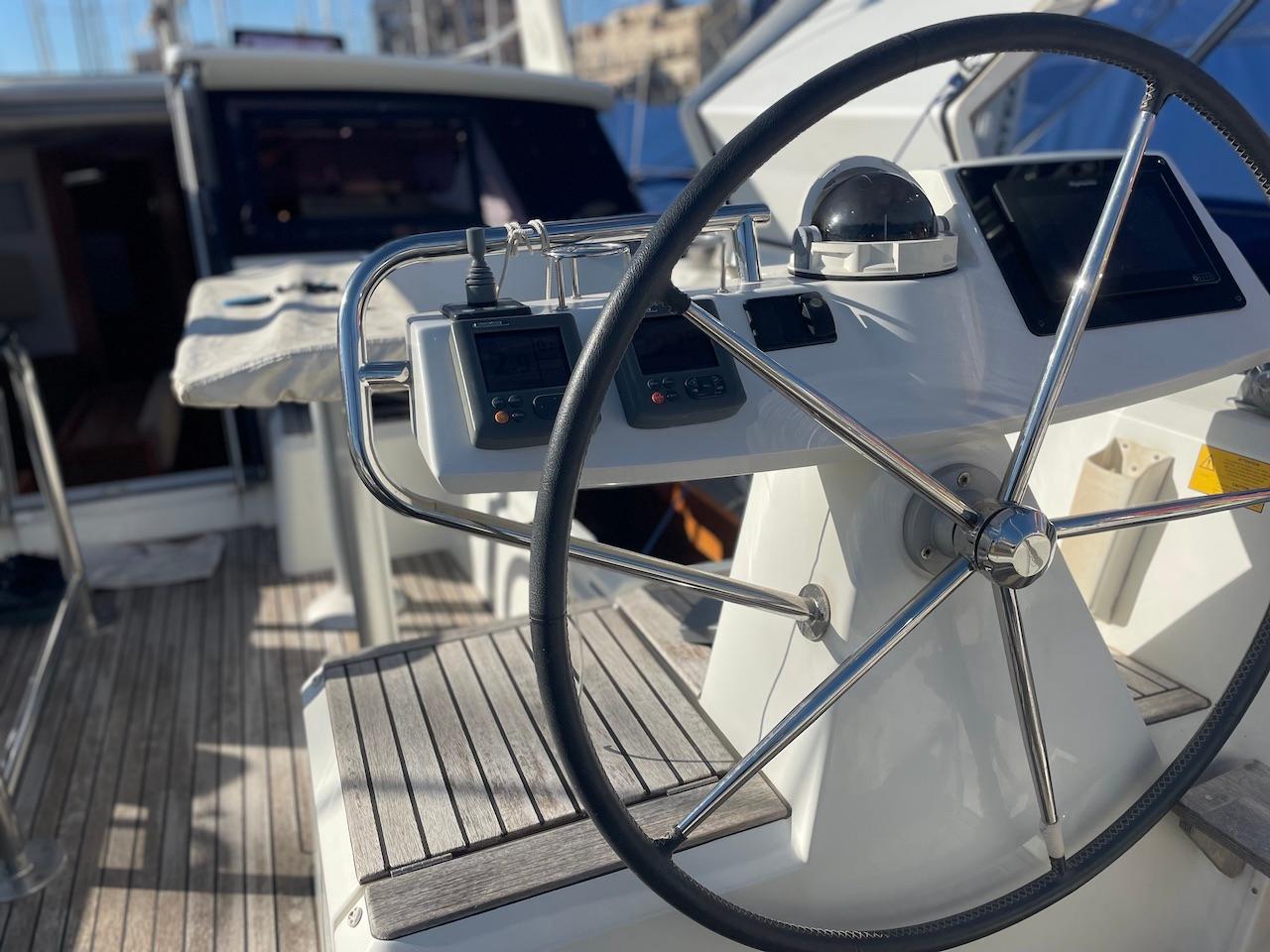 Yacht Photos Pics