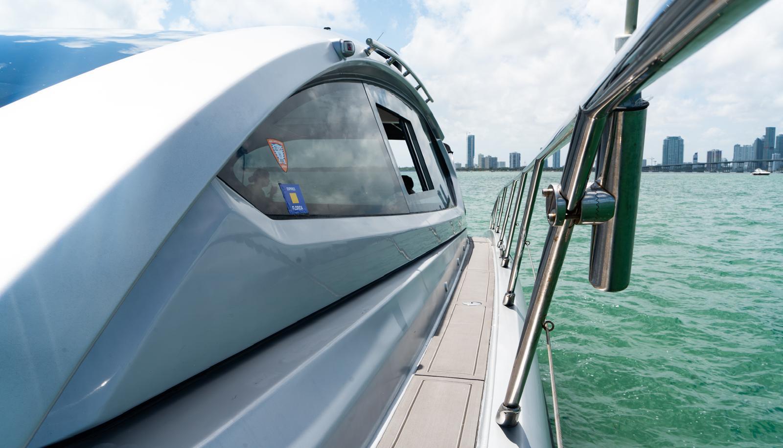 2013-azimut-atlantis-58-power-8624239-20250609123546562-1_XLARGE