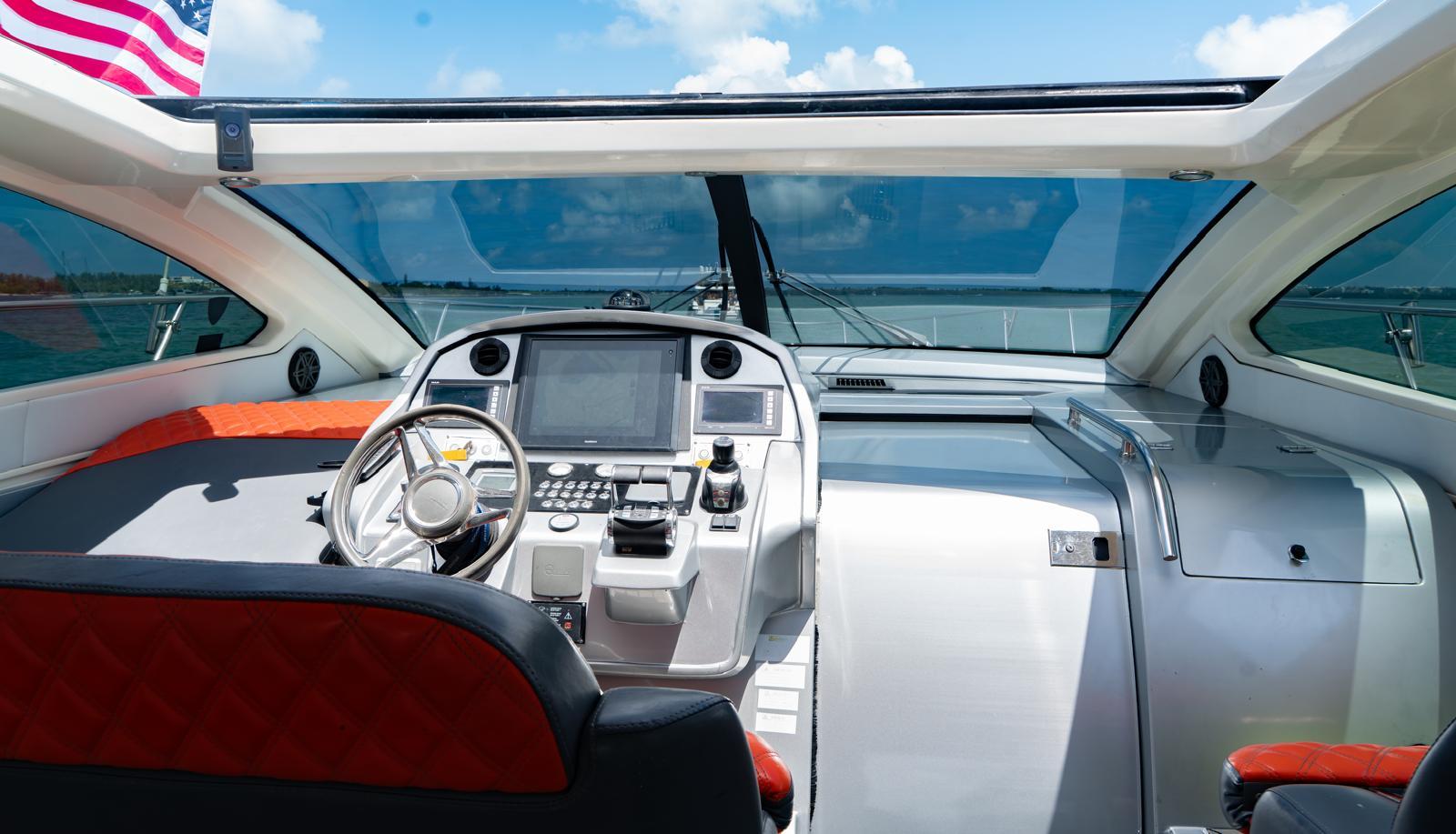 2013-azimut-atlantis-58-power-8624239-20250609123655536-1_XLARGE