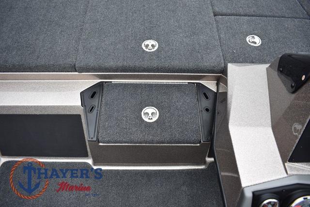 2025 Ranger Z185 boat deck with storage compartments, featuring Thayer's Marine logo.