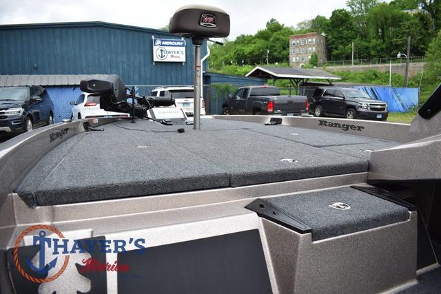 2025 Ranger Z185 boat deck at Thayer's Marine dealership, featuring spacious storage compartments.